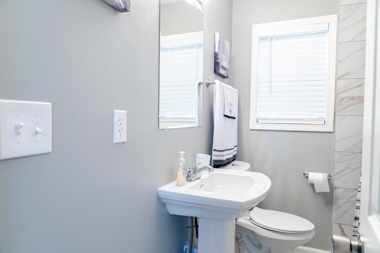 Newly Renovated Hidden Gem Villa Atlanta Exterior photo
